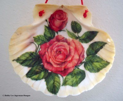 Camino de Santiago Souvenirs Scallop Shell Rose