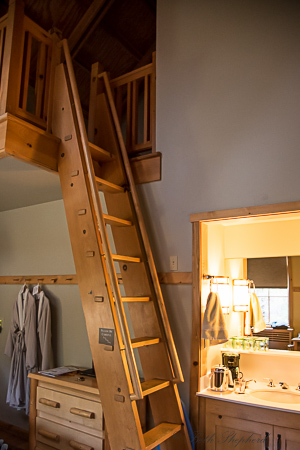 Ladder to loft