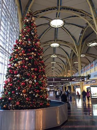 Christmas Tree DCA National Airport