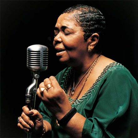 cesaria-evora-2.jpg