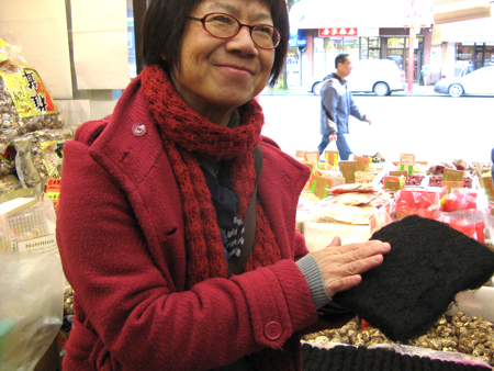 Stephanie Yuen, Edible Canada's Chinatown tour guide