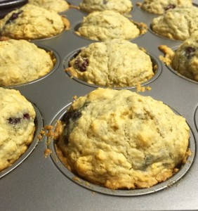 Blackberry buttermilk breakfast muffins