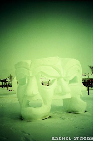 quebec city winter carnival ice sculpture