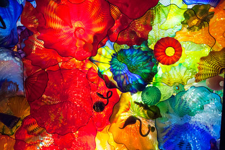 Closeup detail of Chihuly's The Spirit of the Maker installation