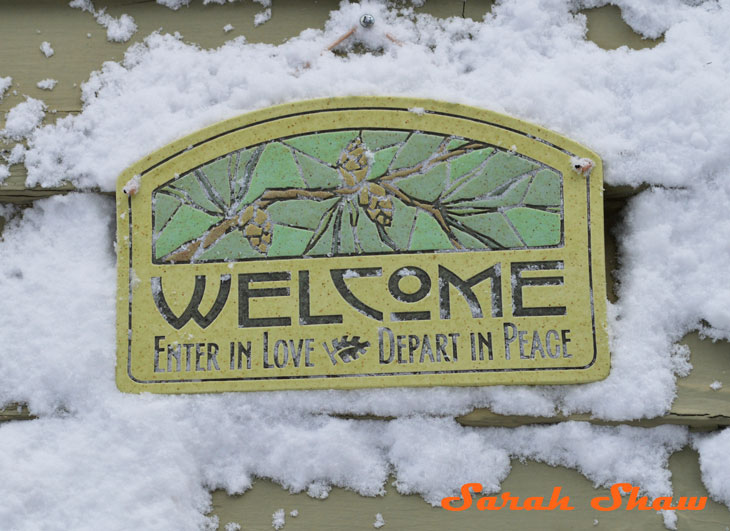 Arts and Crafts Welcome Sign