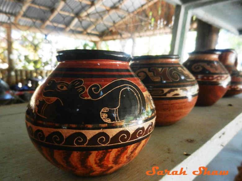 Jaguar and many techniques on a jar in Guatil, Costa Rica