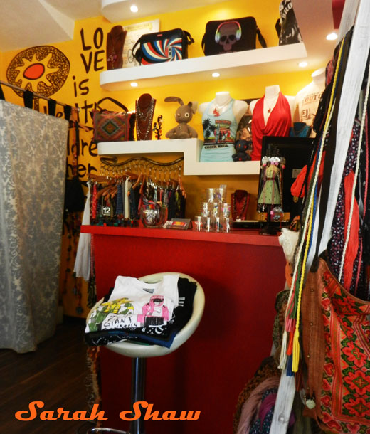 Bagus carries a wonderful selection of globally inspired finds for women in Tamarindo, Costa Rica