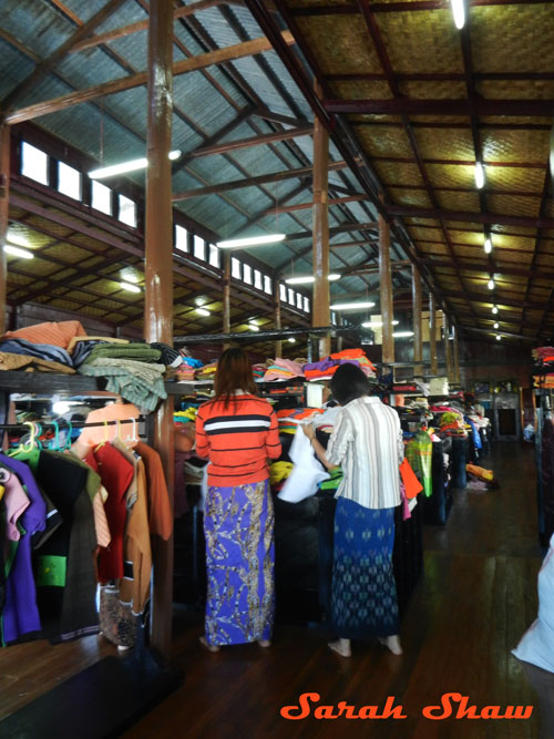 Shopping at Khit Sunn Yin in Lake Inle, Myanmar