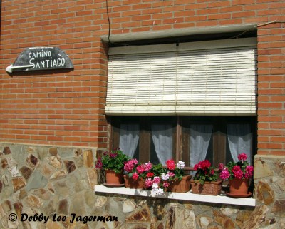 Camino de Santiago Windows and Doors To Open and Unlock