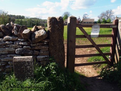 Cotswolds Gate Please Close the Gate