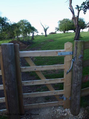 Cotswolds Gate Wooden