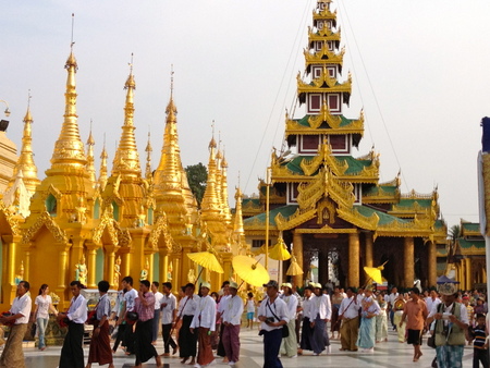 Schwedagon Pagoda-Yangon