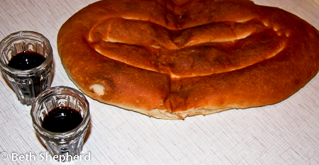 Armenian matnakash bread