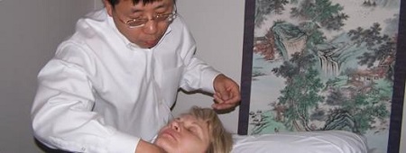 Dr. Fan Acupuncturist