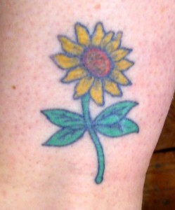 sunflower-tattooo-249-x-300
