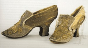 coronation shoes 2 (300 x 163)