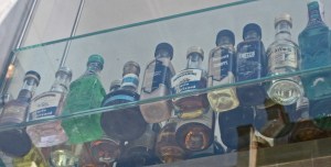 Mini Bottle 2a (300 x 152)