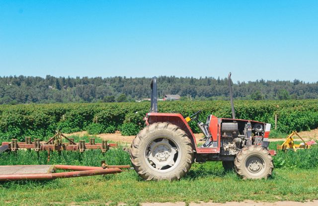 Biringer Farm Equipment