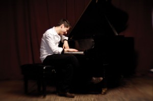 Eldar Djangirov at Dimitriou's Jazz Alley
