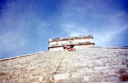 Mayan temples at Chichén Itzá, Mexico