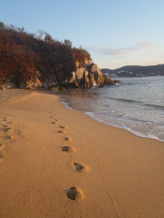Footprints-Huatulco-Beach