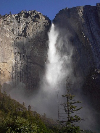 YosemiteFallsKevinEldonflickr (338 x 450)
