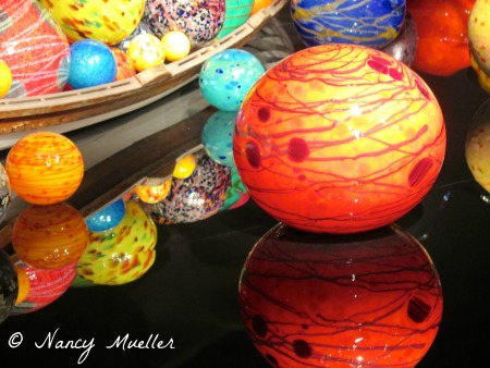 Chihuly Ikebana and Float Boats