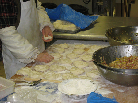 Making steamed buns at Vancouver's Sun Fresh Bakery (Chinatown)