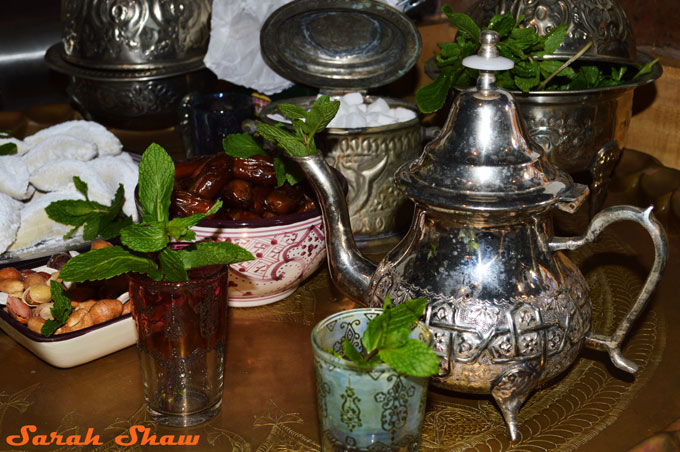 Moroccan-Mint-Tea-Tray
