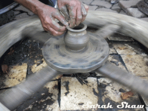 A lip is added to the pot in Kerala