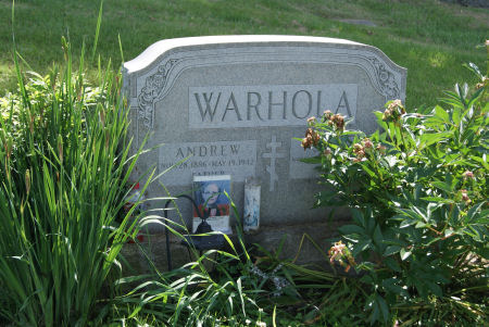 Warhol Parents Grave
