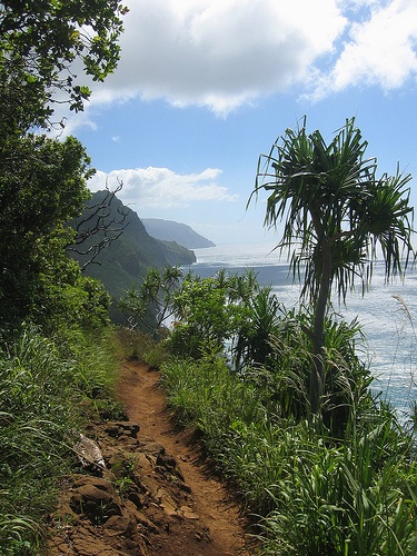 Na Pali Coast Trail