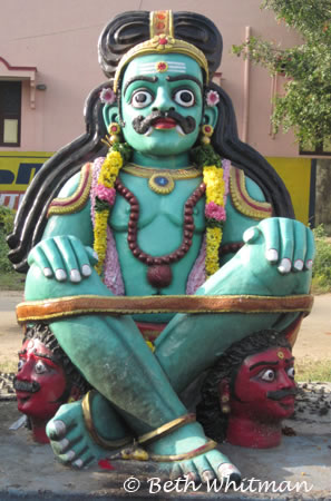 Statue on roadside near Chidambaram