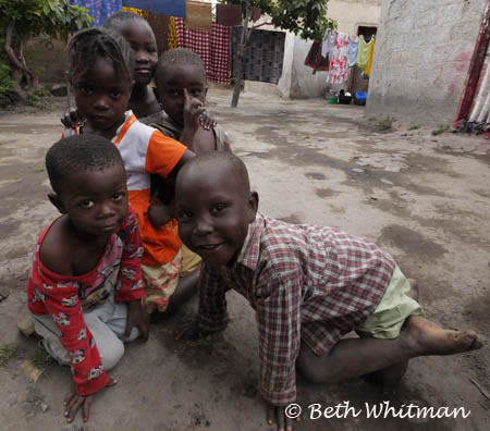 Kids Dancing in Lusaka komboni