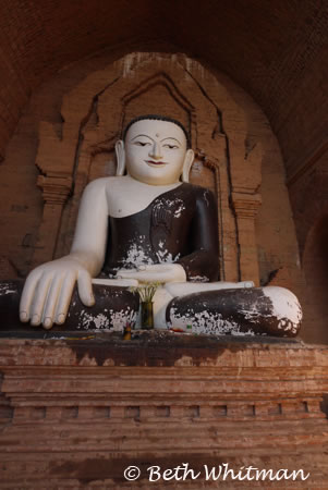 Buddha in Bagan