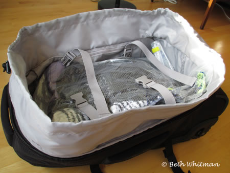 Pacsafe with Compression sac