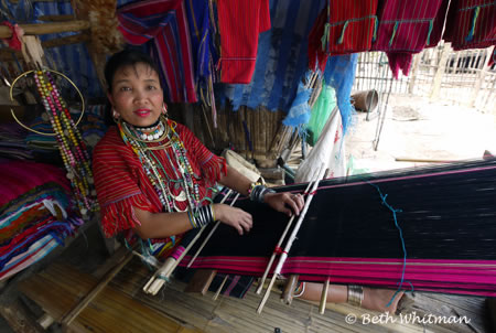 Ko Yo Woman Weaving