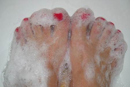 Bubbly Feet