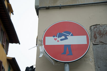 Italy Road sign