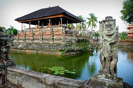 Taman Gili Klungkung