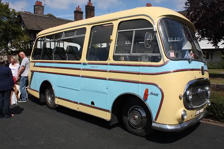 1969 Bedford J2 Coach