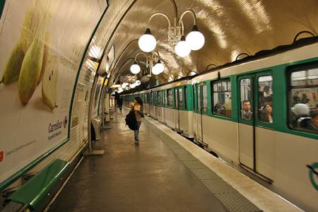 Riding the Paris Metro