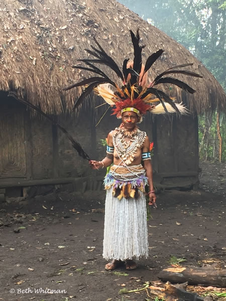 Mt. Hagen Singsing in Papua New Guinea - Wanderlust and Lipstick